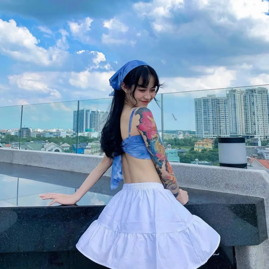 长腿封面